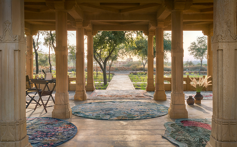 inde-rose-carpets